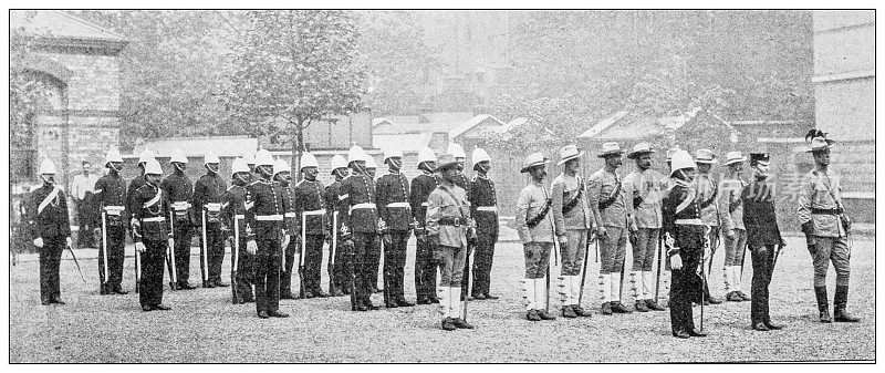 古色古香的形象:殖民地士兵在伦敦，La Trinité